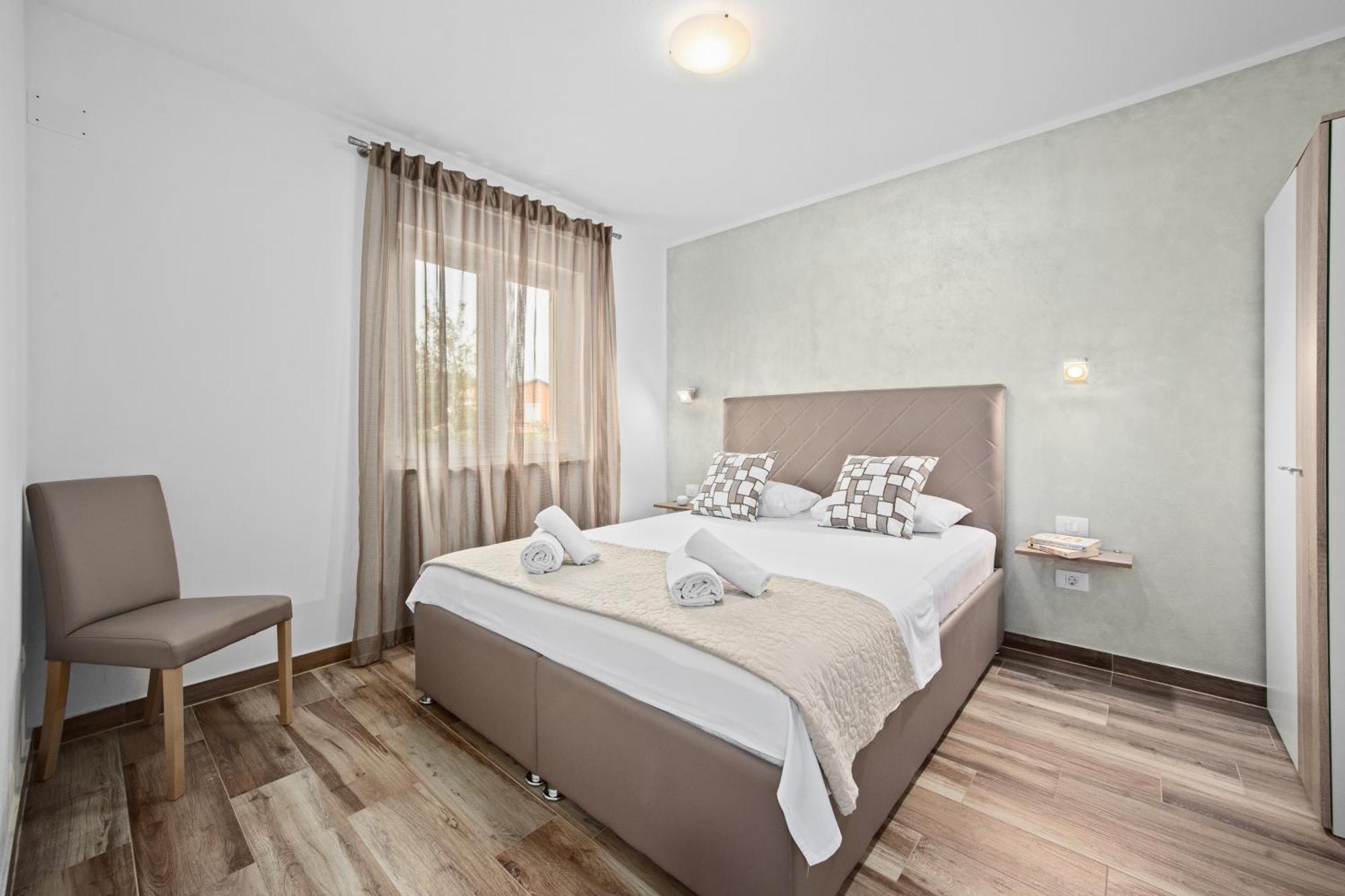 Special Offer! New Luxury Apartment With Pool, Fitness, Outdoor Bar&Grill Buje Extérieur photo